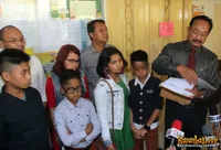 Family Band Tuntut Eri Susan Rp 33 Miliar - Lagu Tanpa Ijin