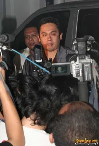 Farhat Abbas Tentang Dewi Persik