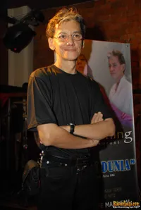 Fariz RM di Pisa Cafe Mahakam
