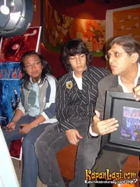 Film MALAM JUMAT KLIWON