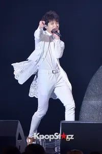 Foto-Foto Aksi Infinite di Showcase Comeback Last Romeo