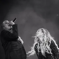 Foto-Foto Paling Intim Beyonce dan Jay Z di Atas Panggung