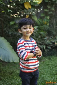 Foto-Foto Si Kecil Daffa Sofa - Seleb Instagram Yang Super Tampan