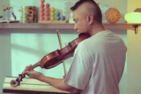 Foto Adegan Film MALAIKAT JUGA TAHU - RECTOVERSO