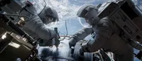 Foto Adegan GRAVITY - Ngerinya Terdampar di Luar Angkasa