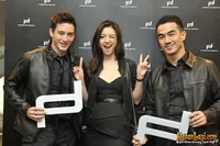 Foto Aktris Cantik - Aktor Tampan di Fashion Show Porsche Design
