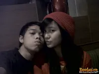 Foto Ciuman Juwita Bahar