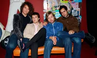Foto dan Kutipan Brandon Flowers di 10 Tahun The Killers