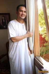 Foto Komesraan Saipul Jamiell Dengan Siti Liza Saat Syuting Video Klip