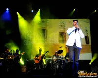 Foto Konser Maher Zain di Istora Senayan Jakarta