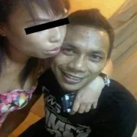 Foto Norman Kamaru Berciuman