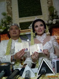 Foto Pernikahan Purie Mahadewi di Sukabumi