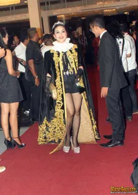 Foto Sederet Selebriti - Gemerlap Red Carpet Ajang FFI 2013