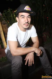 Foto Suasana Buka Bersama Pemeran Film LA TAHZAN