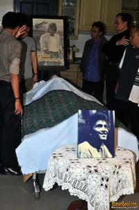 Franky Sahilatua Disemayamkan di Rumah Duka