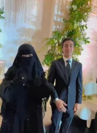 Gagah dan Tampan, Potret Abidzar Al Ghifari Dampingi Ummi Pipik di Pelaminan Pernikahan Adiba Khanza