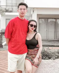 Gagal Menikah dengan Perwira Polisi, Ini 10 Potret Wika Salim yang Makin Mesra dengan Kekasihnya - Disorot Saat Berada di Kamar Hotel