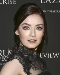 Galeri Foto Press Screening 'THE LAZARUS EFFECT' di Kuburan!