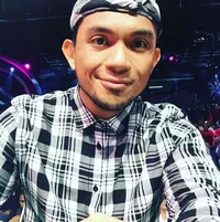 Gantengnya Fakhrul Razi, Pria Brunei Yang Luluhkan Hati Rina Nose