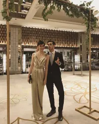 Gaya Glamor Selebriti Indonesia di Pernikahan Raisa & Hamish Daud