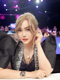 Gaya Inul Daratista Saat Jadi Juri Acara Dangdut, Selalu Tampil All Out