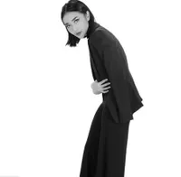 Gelar Pesta Perayaan, Rinni Wulandari Hot Pakai Baju Transparan