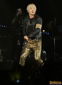 Gemerlap Konser Taeyang di Hari Valentine, Indonesia 'Pecah'!