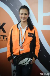 Gini Nih Kalau Atiqah Hasiholan Ngojek Bareng Reporter KapanLagi