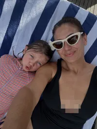 Girls Trip, Marissa Nasution Liburan ke Bali Bareng 2 Anak Perempuannya