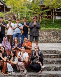 Gisella Anastasia Quality Time Bareng Keluarga Besar di Lembang, Cinta Brian Ikut Gabung