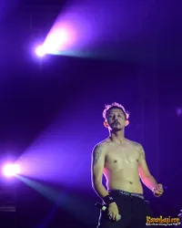 Gempuran Burgerkill Penuh Emosi di Hammersonic 2014