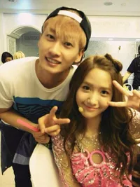Girls Generation - Super Junior dan SHINee di Backstage GG World Tour