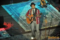 Glenn Fredly Mengisi Konser Natal Terang