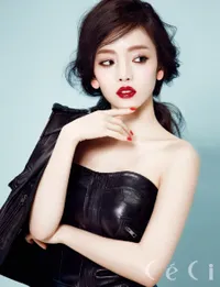 Goo Hara KARA Tampil Serba Hitam di Sesi Pemotretan Ceci