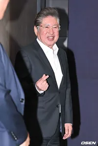 Ha Jung Woo Pacaran dengan Cha Jung Won yang Lebih Muda 11 Tahun