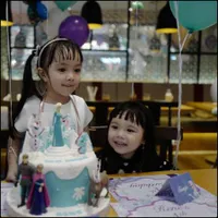 Hadir di Perayaan Ulang Tahun, Gempi dan Sahabat Tampak Kembar