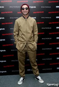 FOTO: Dibesut Joko Anwar, 'Halfworlds' Bertabur Bintang Indonesia