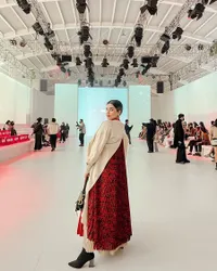 Hamil 9 Bulan, Bumil Cantik Tasya Farasya Tetap Stylish dengan Baby Bump Besar Saat Hadiri JFW 2023