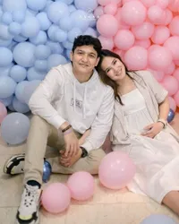 Hamil Bayi Kembar, Intip 8 Potret Gender Reveal Masayu Clara yang Segera Dikaruniai Anak Pertama