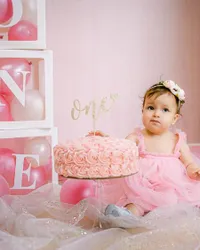 Hampir 2 Tahun, Intip Potret Baby Kira Anak Rahma Azhari yang Makin Menggemaskan - Wajahnya Bule Banget