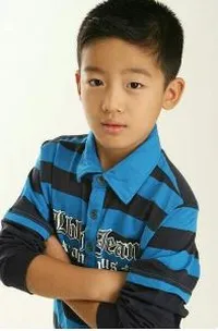 Hanya Lihat Foto Masa Kecil, 12 K-Pop Idol Ini Parasnya Masih Baby Face Hingga Kini: Jimin BTS - Baekhyun EXO