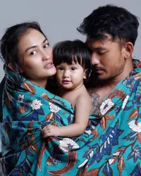 #HariKeluarga, Artis-Artis Ini Kompak Unggah Foto Bareng