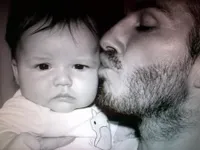 Harper Ulang Tahun ke-14, David Beckham Ungkap Foto Masa Kecil - Brooklyn 'Akur' Demi Adik