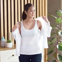 Harta Tahta Tato Renatta Moeloek, Keren Abis dari Lengan Hingga Ujung Kaki