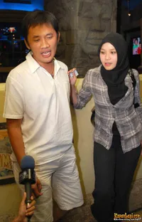 Hanung Bramantyo - Zaskia Adya Mecca Usai Bulan Madu