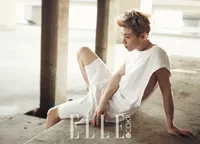 Henry Lau Jalani Pemotretan Untuk Majalah