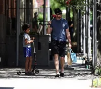 Hugh Jackman dan Anaknya