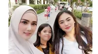 Ibu Anak Cantiknya Saingan, Seperti Ini 8 Potret Cantik Mulan Jameela & Tiara Savitri yang Curi Perhatian