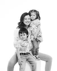 Ibunda Kimberly Ryder Ungkap Enggan Urusi Perceraian Anaknya dengan Edward Akbar, Pilih Lakukan Ini