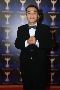 Indahnya Pernikahan Serba Emas Ala Rico Ceper - Mekar Ayu Lestari